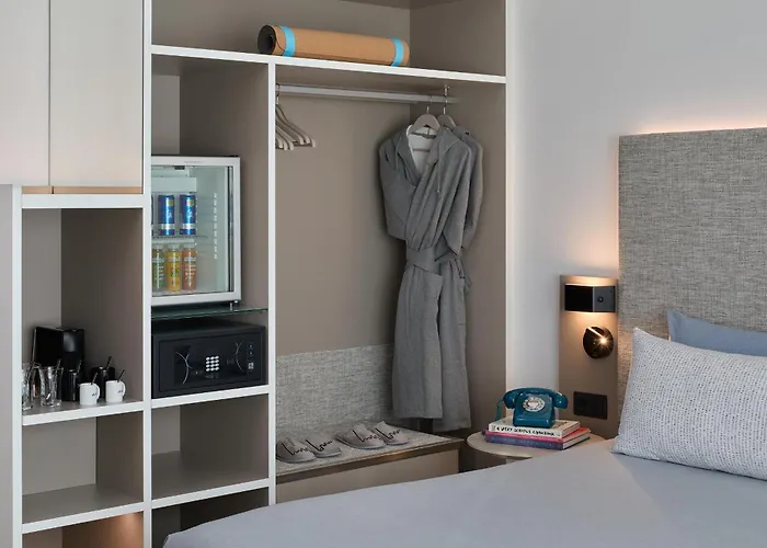 Hotel Barcelona Apolo, Affiliated by Meliá