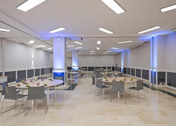 Tryp Barcelona Apolo