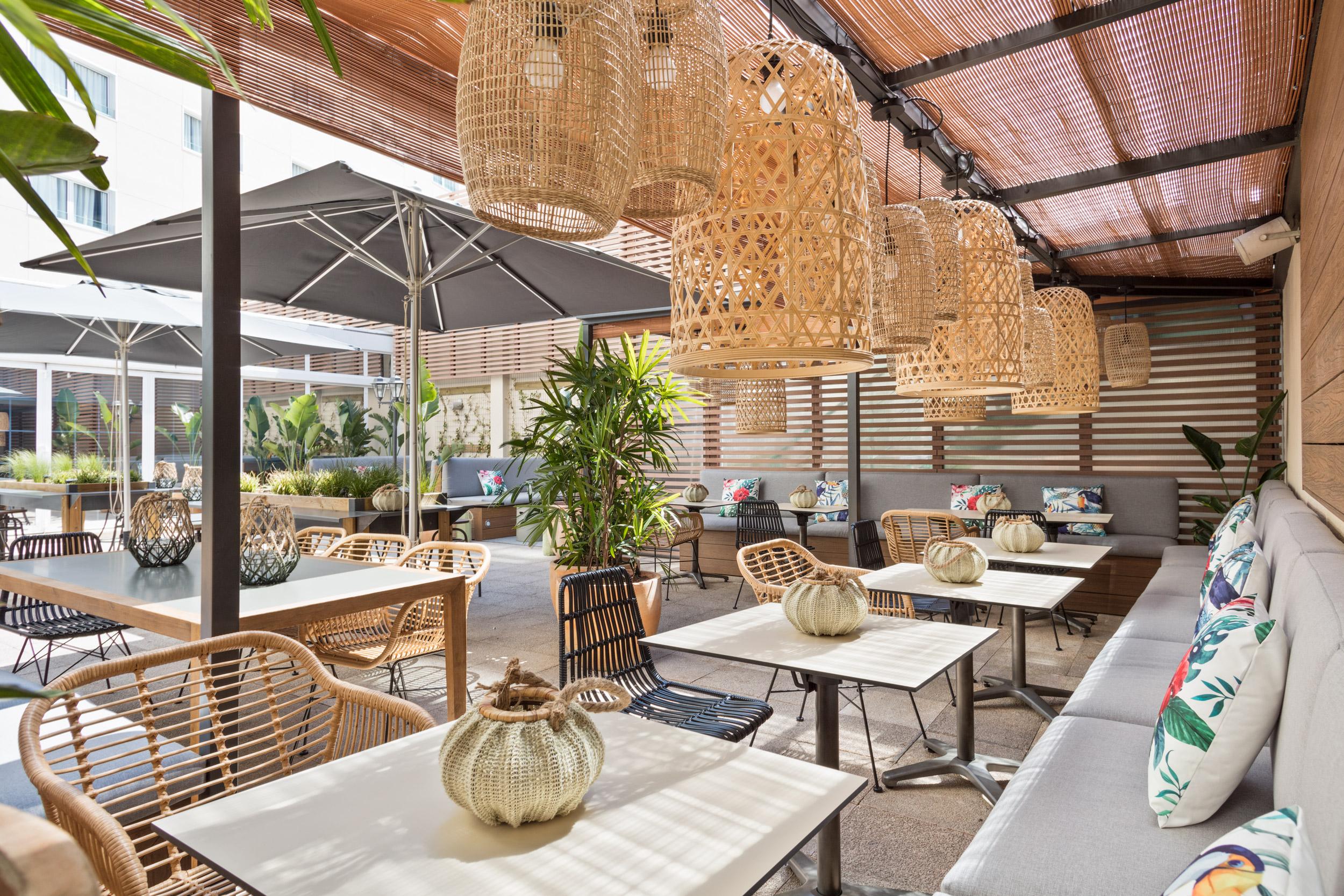 Tryp Apolo