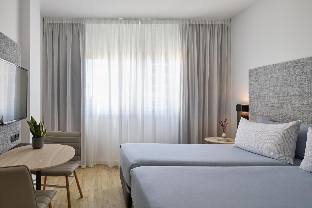 Tryp Apolo 4*