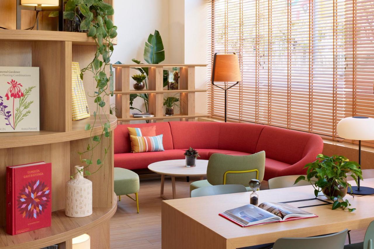 Tryp Apolo Barcelona