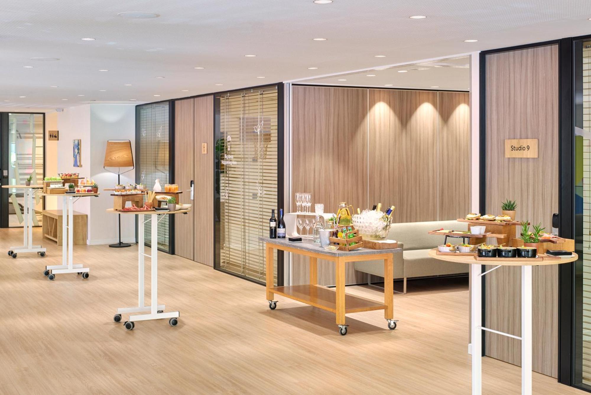Hotel Apolo, Affiliated By Meliá 4*