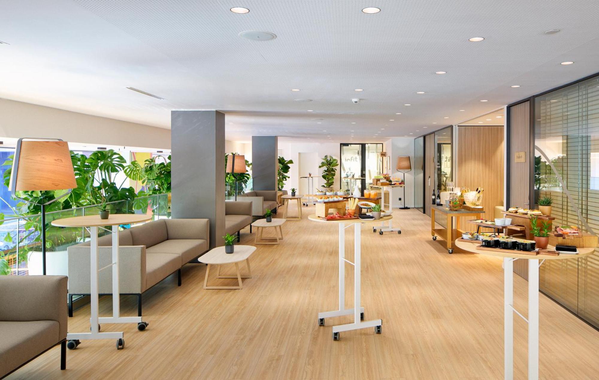 Tryp Apolo